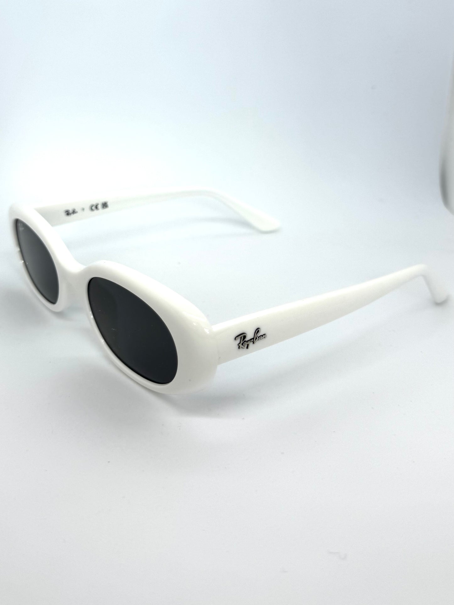 RAY-BAN