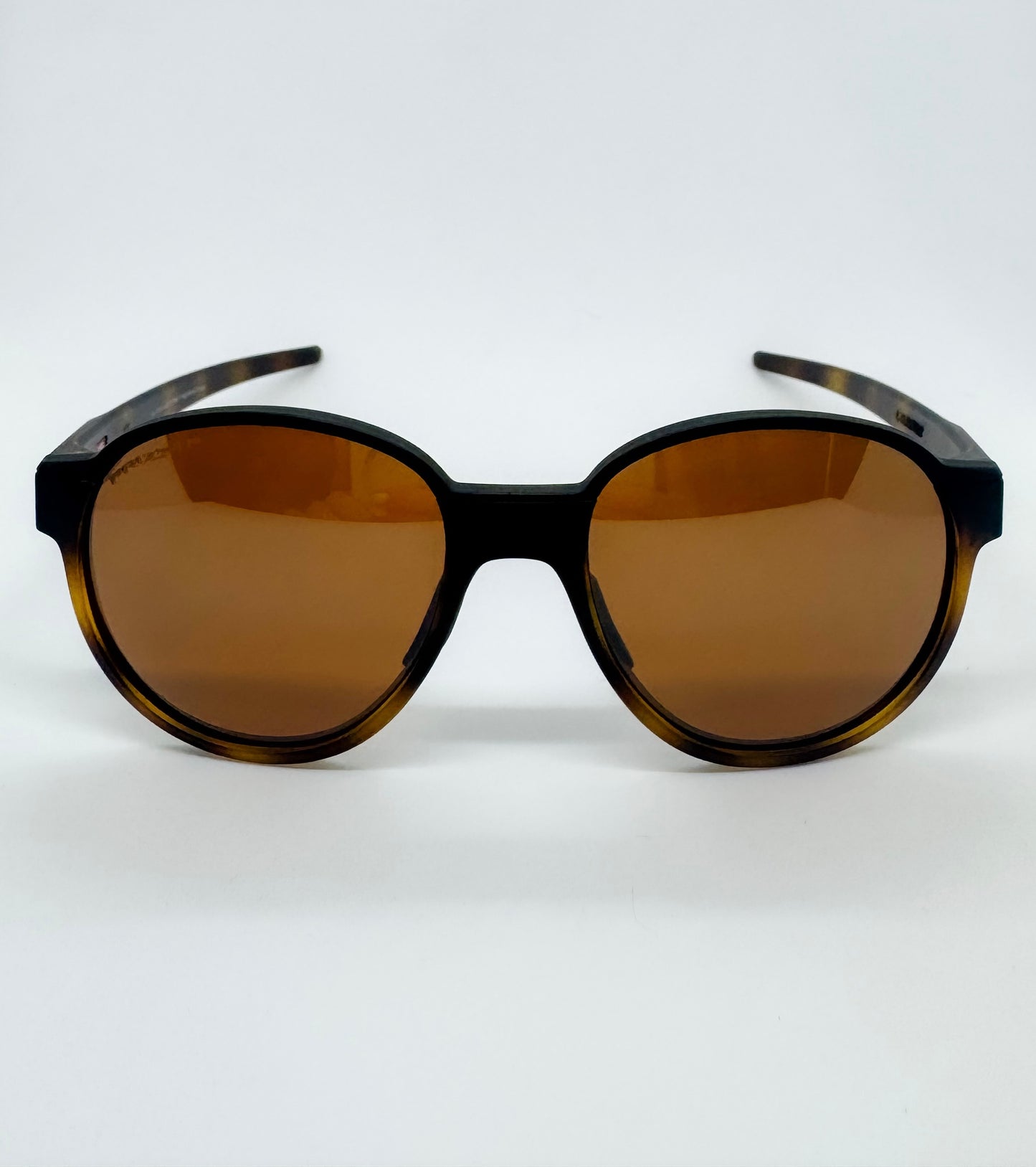 OAKLEY