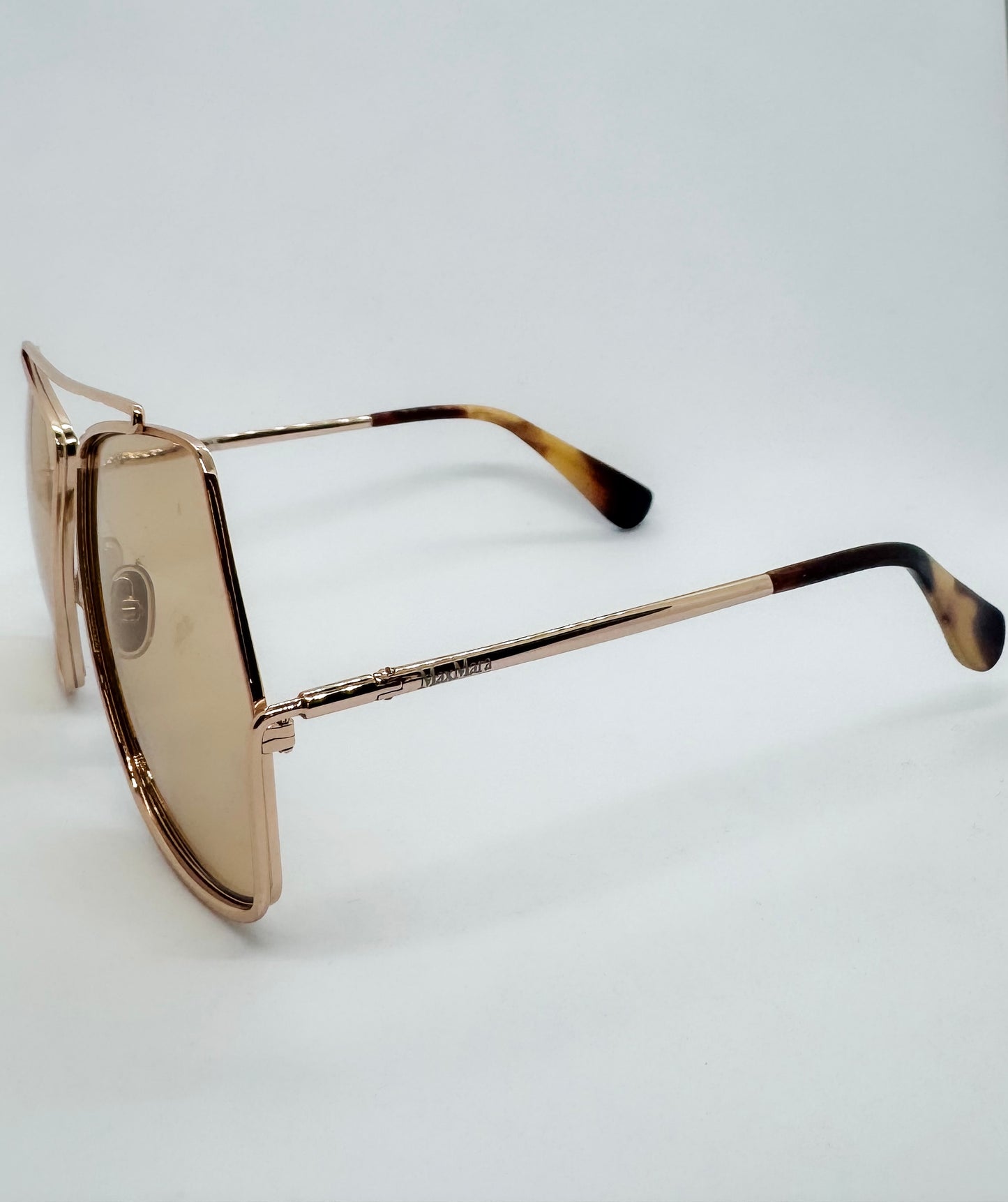 MAXMARA