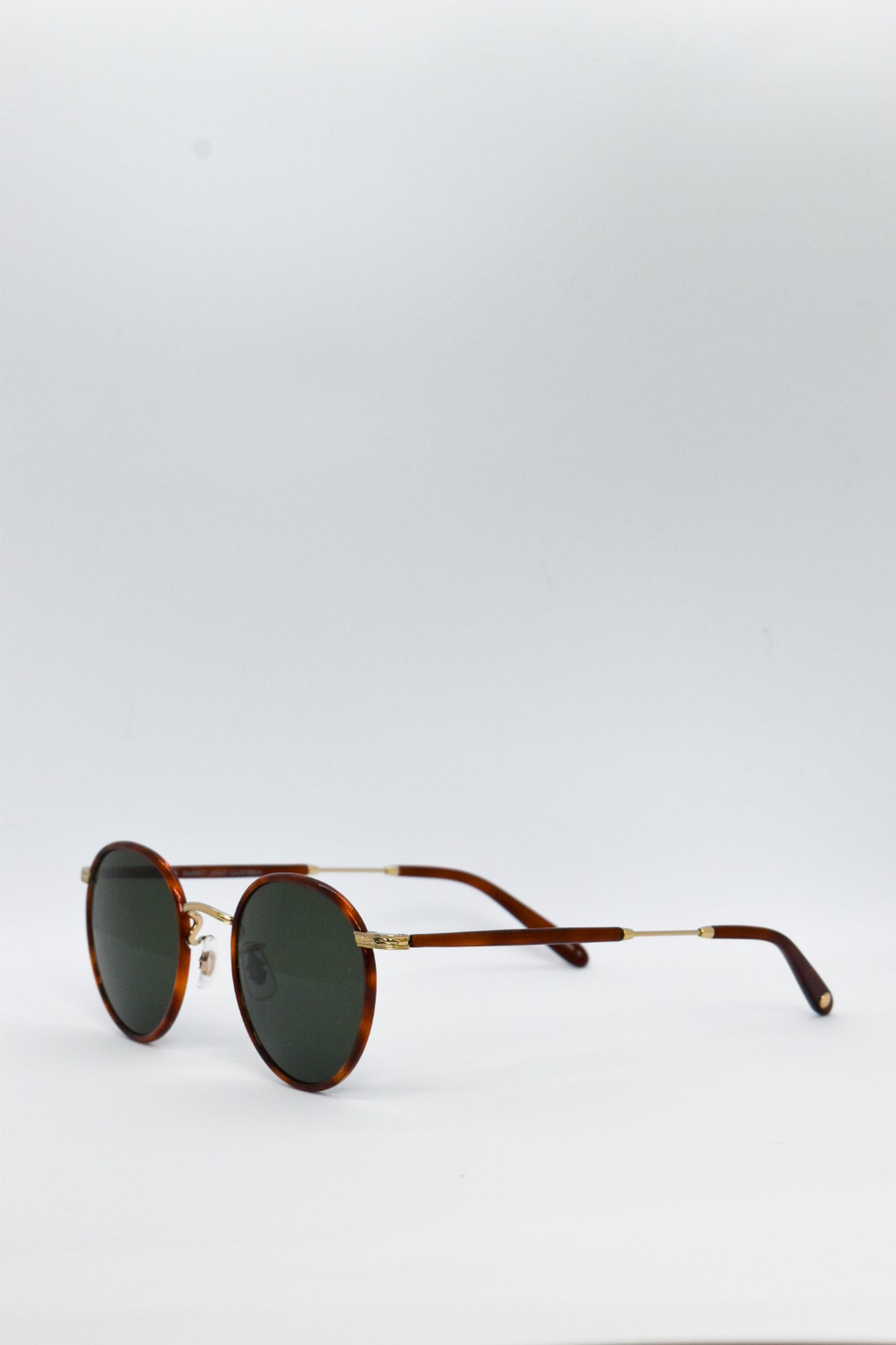 GARRETT LEIGHT