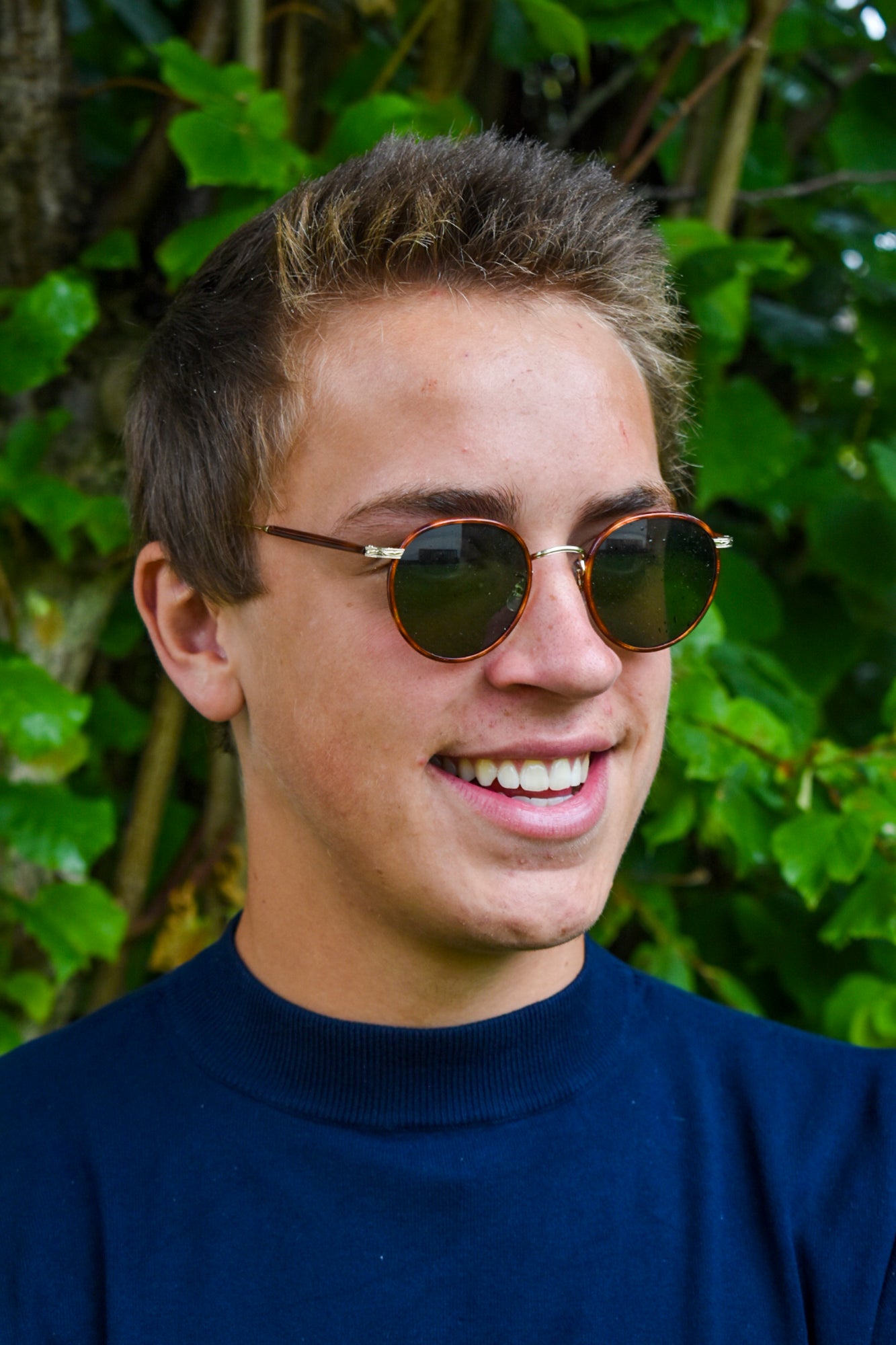 GARRETT LEIGHT