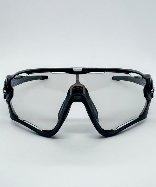 OAKLEY