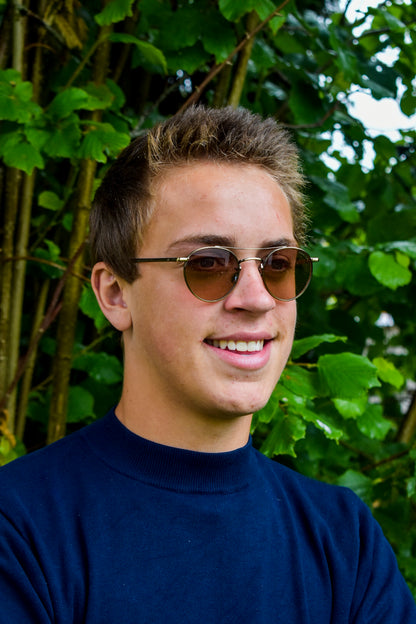 GARRETT LEIGHT