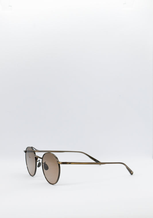 GARRETT LEIGHT