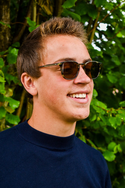 GARRETT LEIGHT